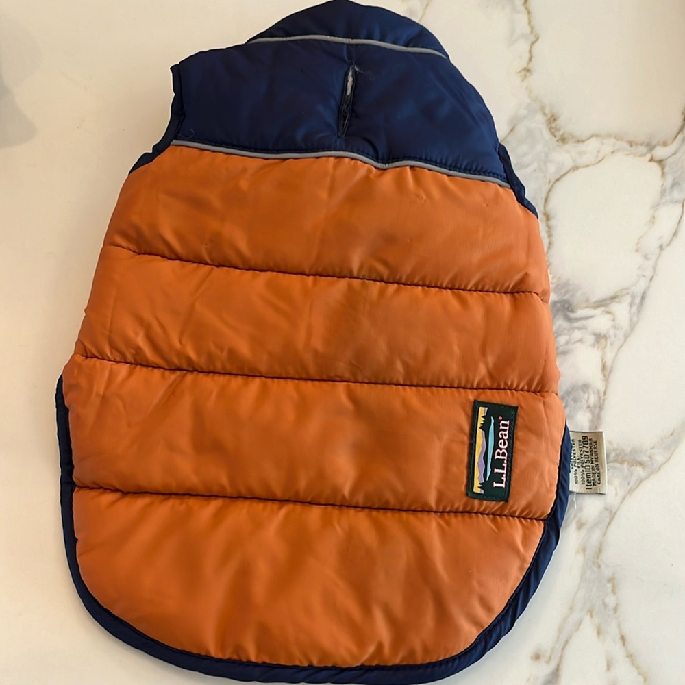 Reversible L.L. Bean Dog Jacket (Size Small)
